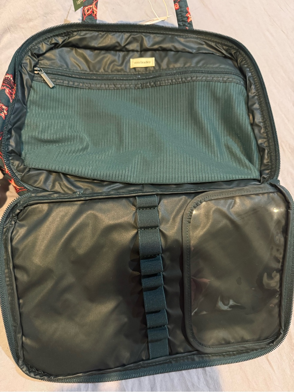 Vera Bradley Victorian Vines Travel Case. NEw w Tag - Picture 2 of 7